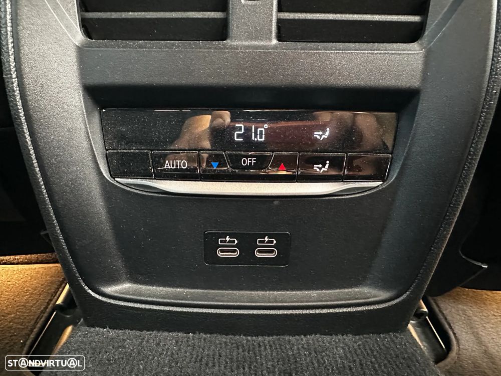 BMW i4 - 25