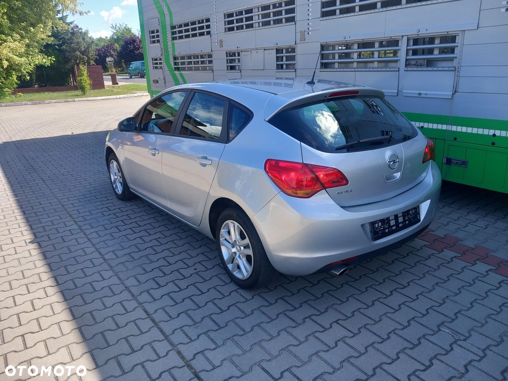 Opel Astra 1.4 T Sport - 20