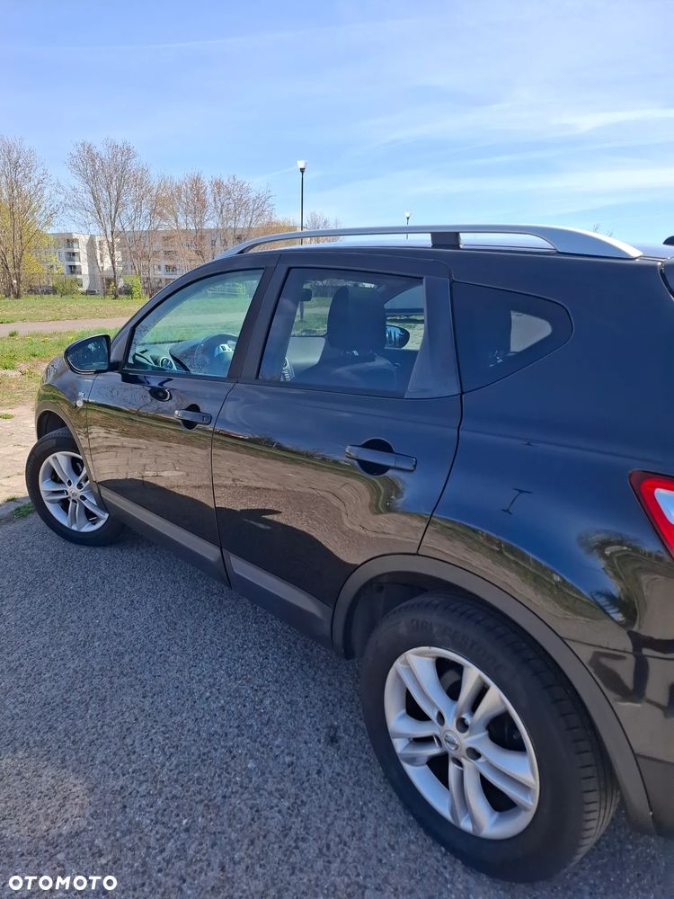 Nissan Qashqai - 4