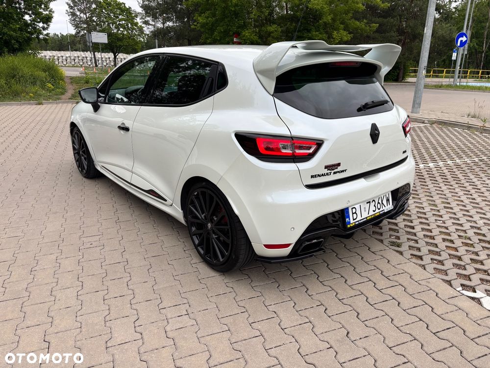 Renault Clio 1.6 R.S 220 EDC - 3