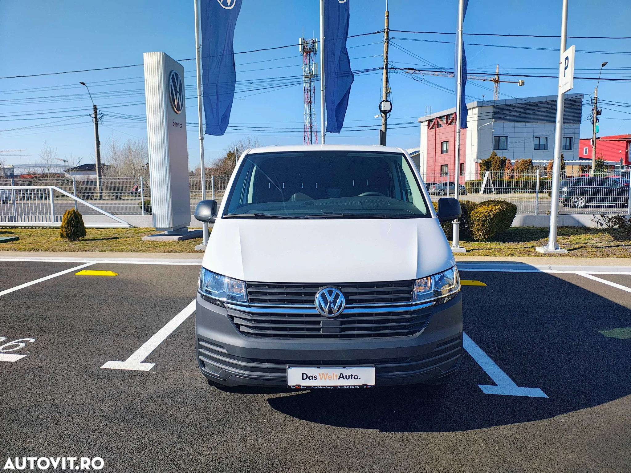 Volkswagen Transporter - 2