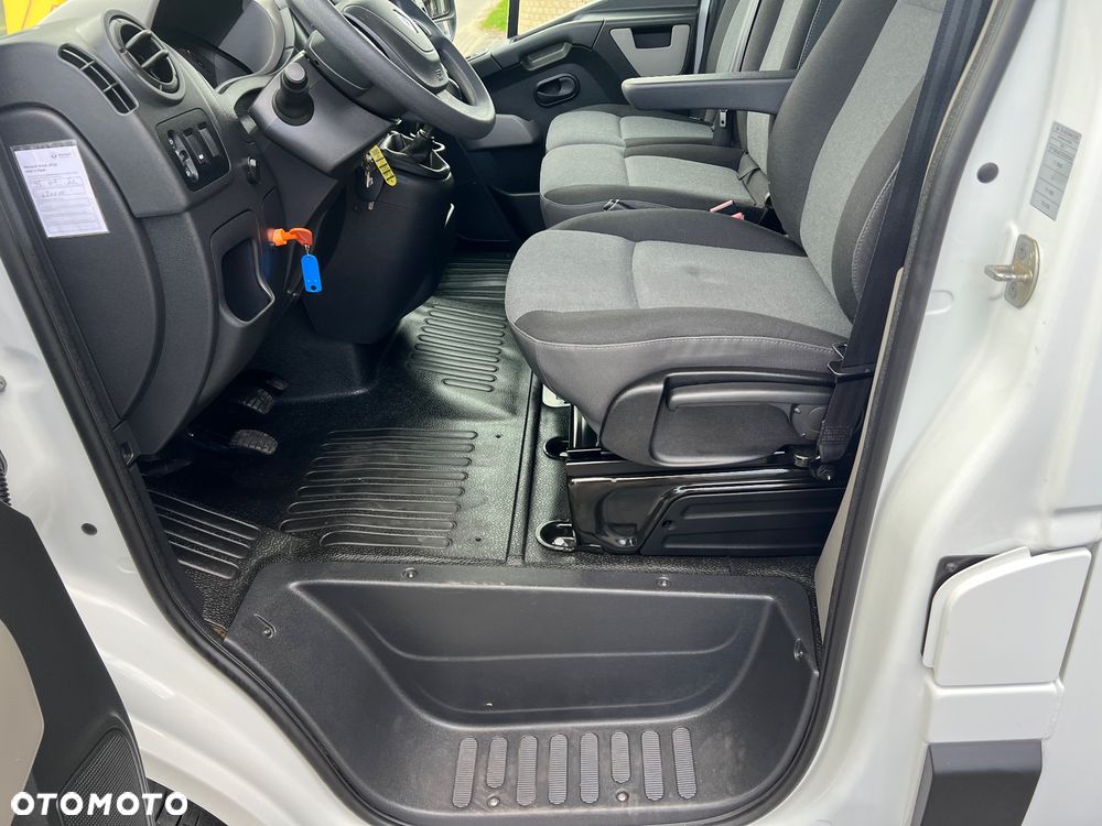 Renault Master - 16