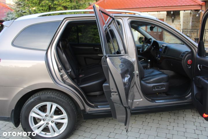 Hyundai Santa Fe - 19