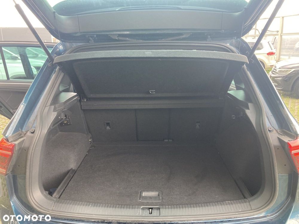 Volkswagen Tiguan 2.0 TDI SCR 4Mot R-Line DSG - 26