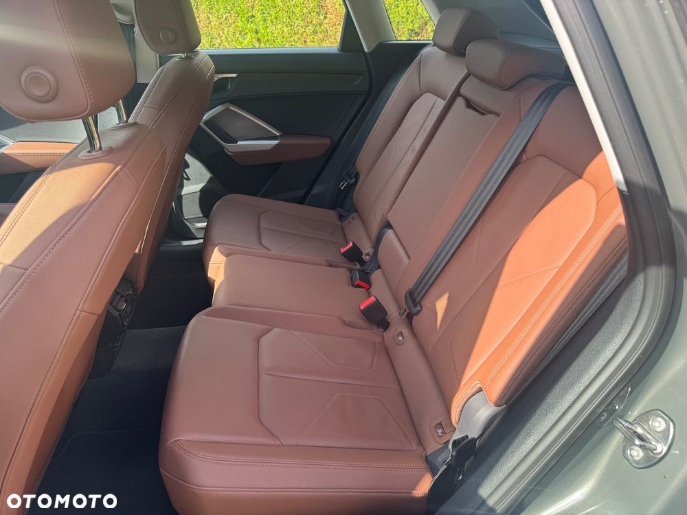 Audi Q3 2.0 TDI Quattro S tronic sport - 11