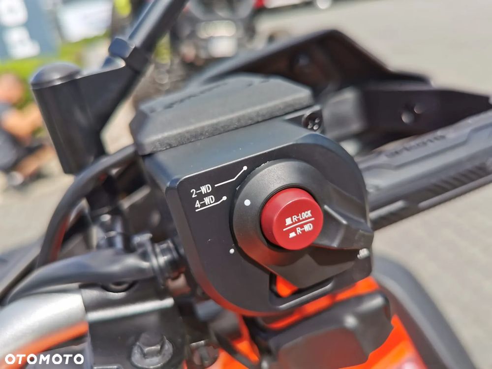 CFMoto CForce - 11