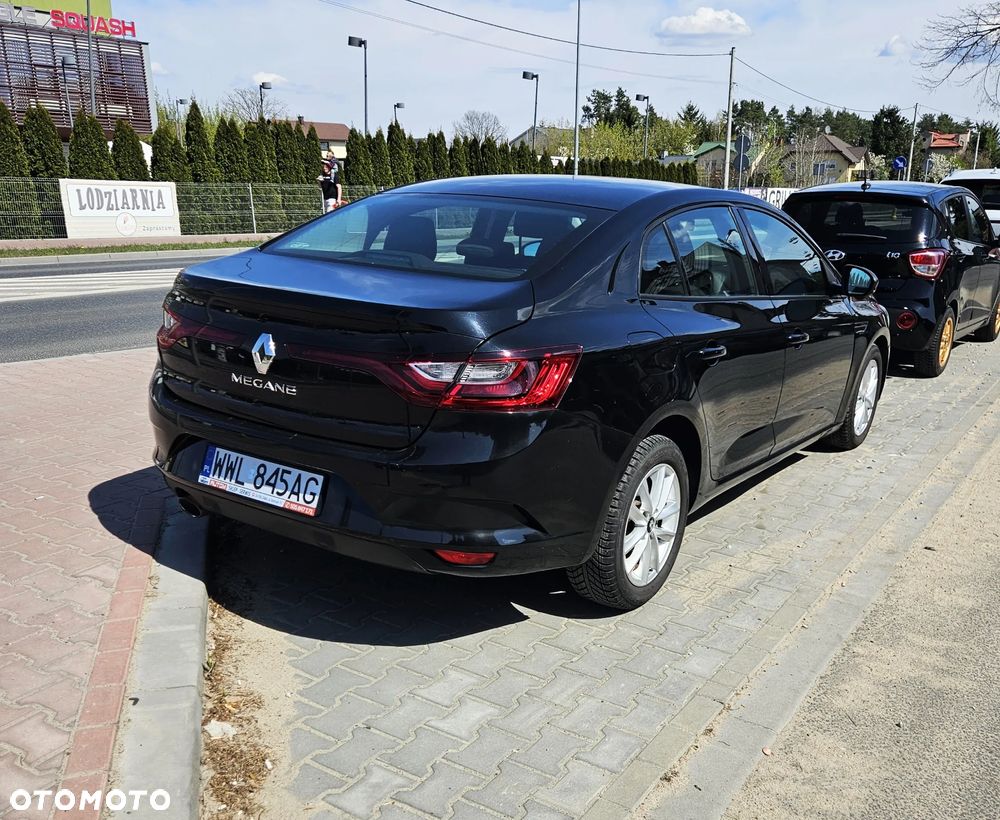 Renault Megane 1.6 SCe Zen - 5