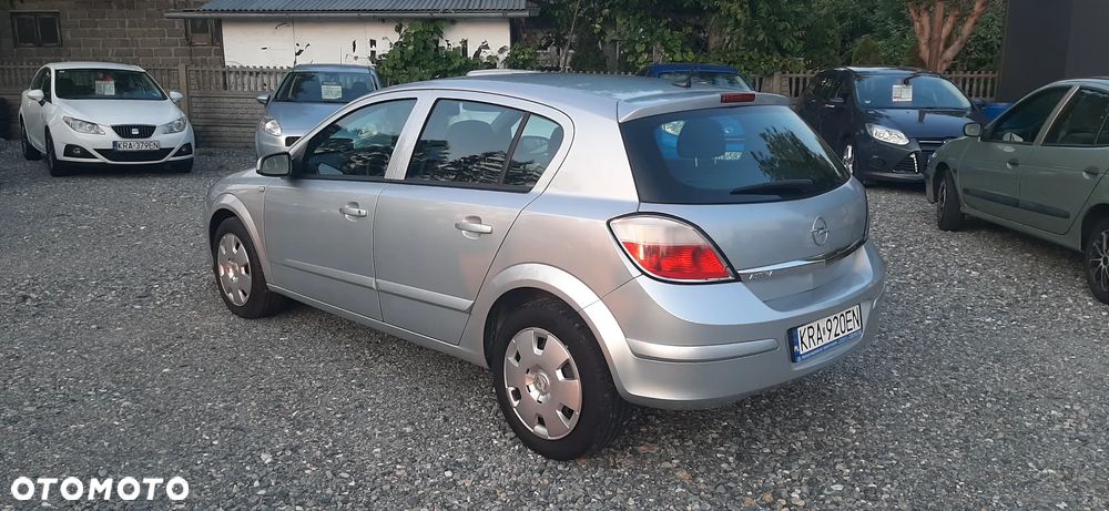 Opel Astra - 9