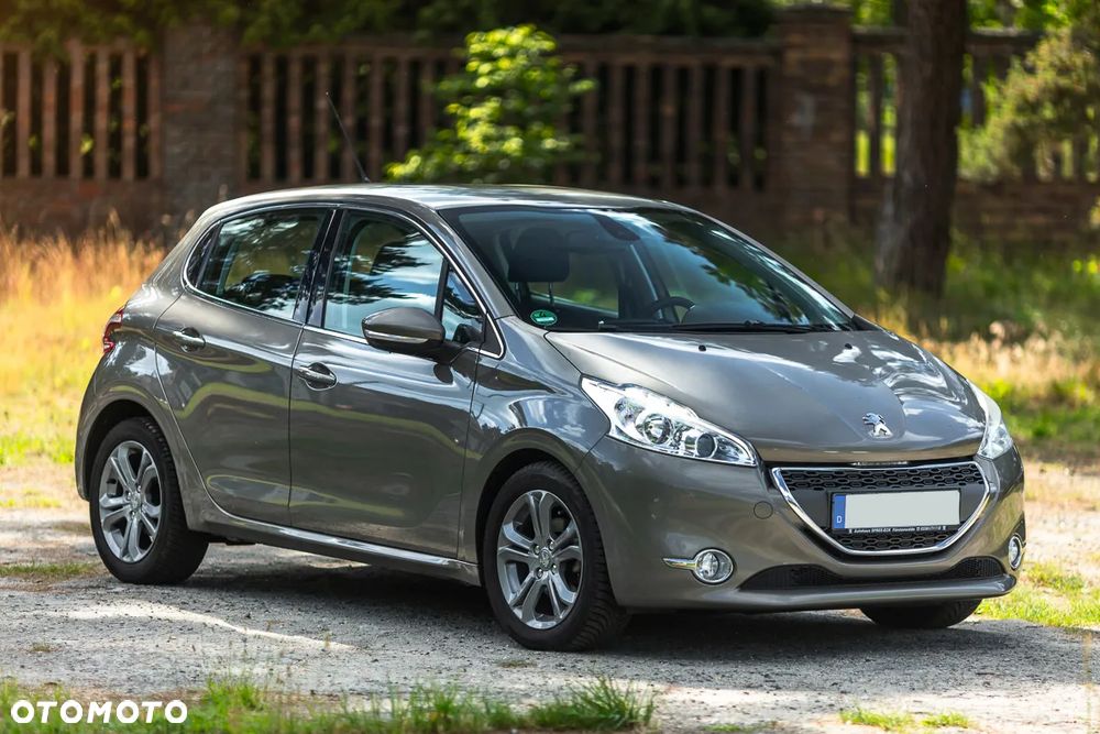 Peugeot 208 e-HDi 115 Stop&Start Allure - 7