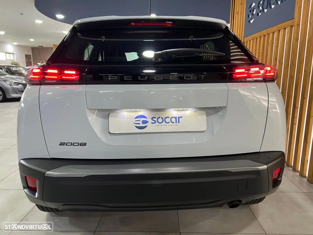 Peugeot 2008 - 9