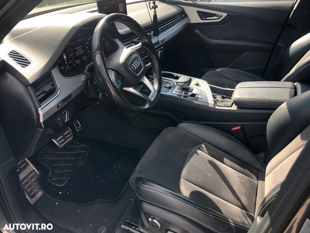 Audi Q7 3.0 TDI Quattro Tiptronic - 6