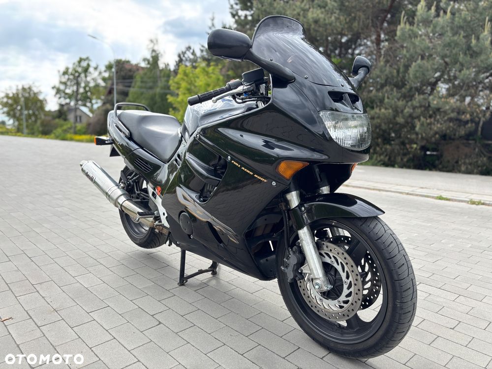 Honda CBR - 17