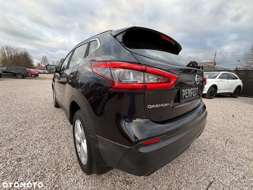 Nissan Qashqai 1.3 DIG-T DCT N-WAY - 10