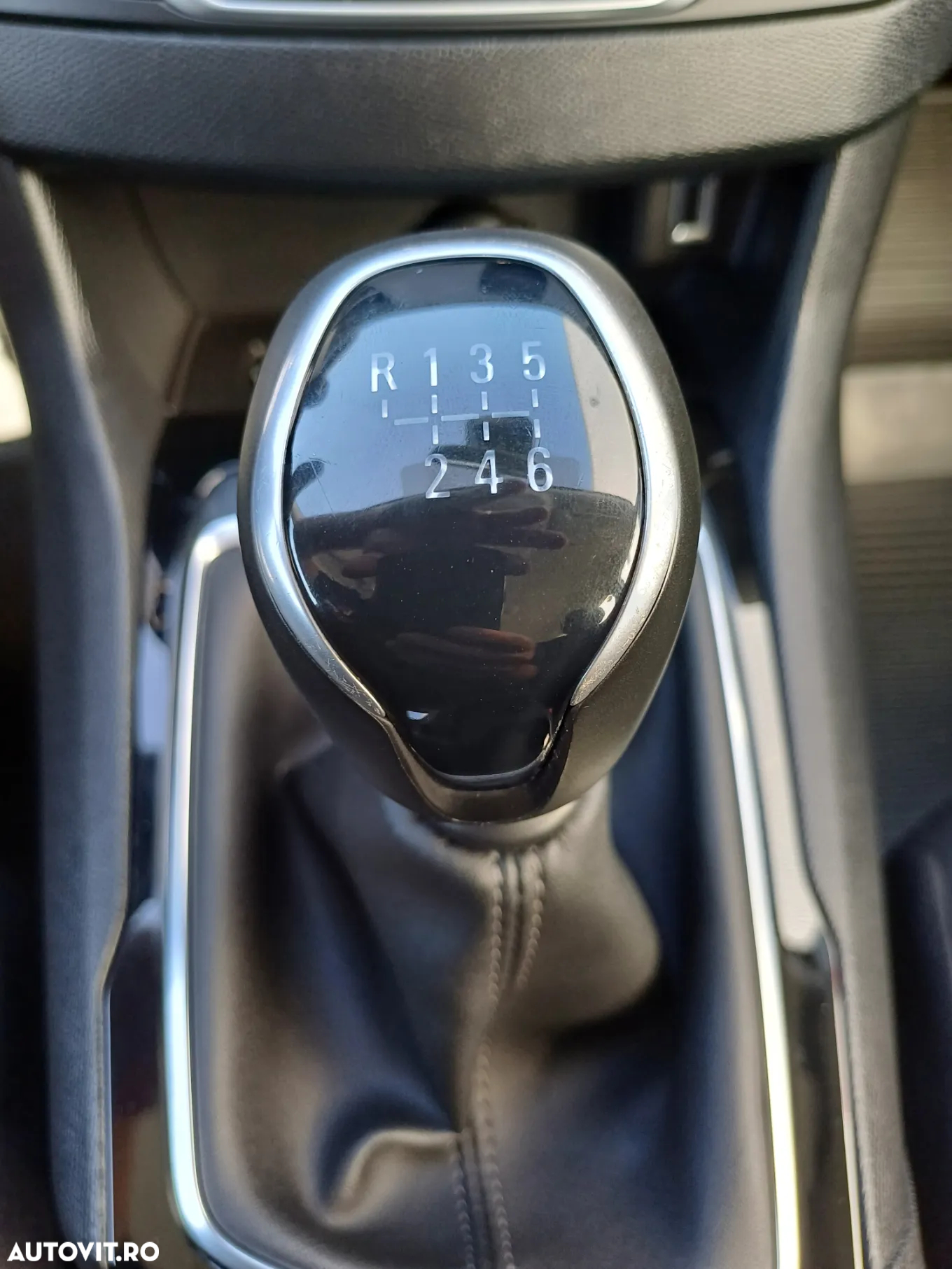 Peugeot 308 1.2 L PureTech Turbo S&S Active - 20