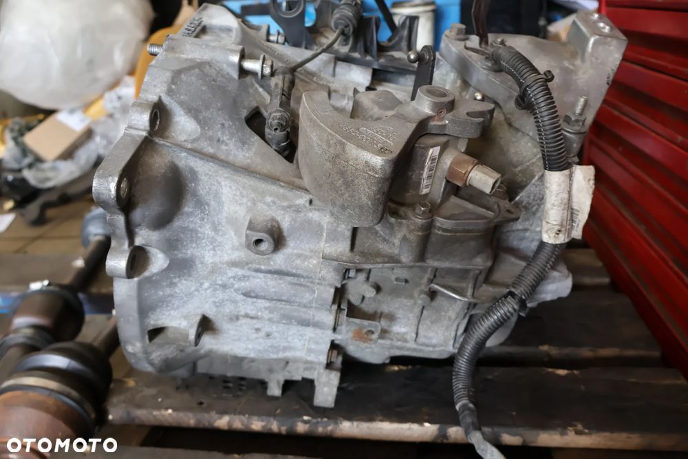 FORD MONDEO MK4 07-14 SKRZYNIA BIEGÓW ZESTAW DO PRZEKŁADKI PRZEKŁADKA PRZERÓBKA SKRZYNI BIEGÓW AUTOMAT POWERSHIFT NA MANUALNĄ MANUAL KOMPLET EUROPA 6 BIEGÓW SPRZĘGŁO NOWE KOŁO DWUMASOWE - 23