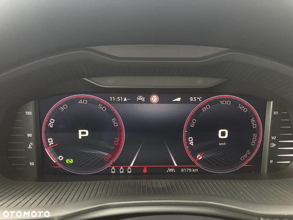 Skoda Kamiq 1.5 TSI Monte Carlo DSG - 10