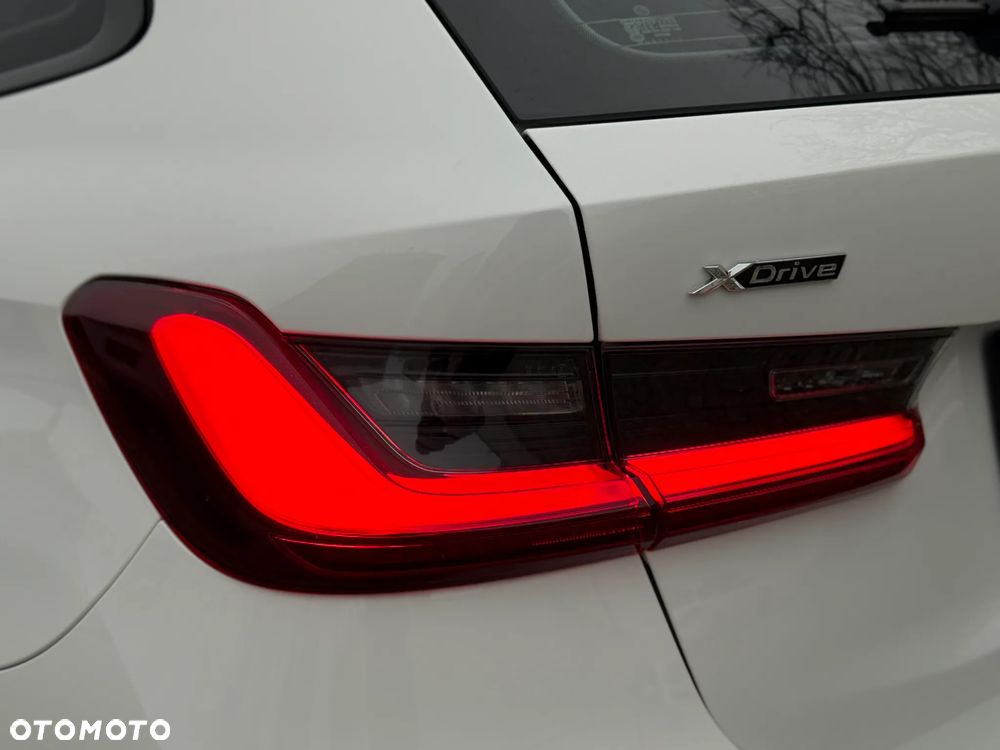 BMW Seria 3 320d xDrive Sport Line - 8