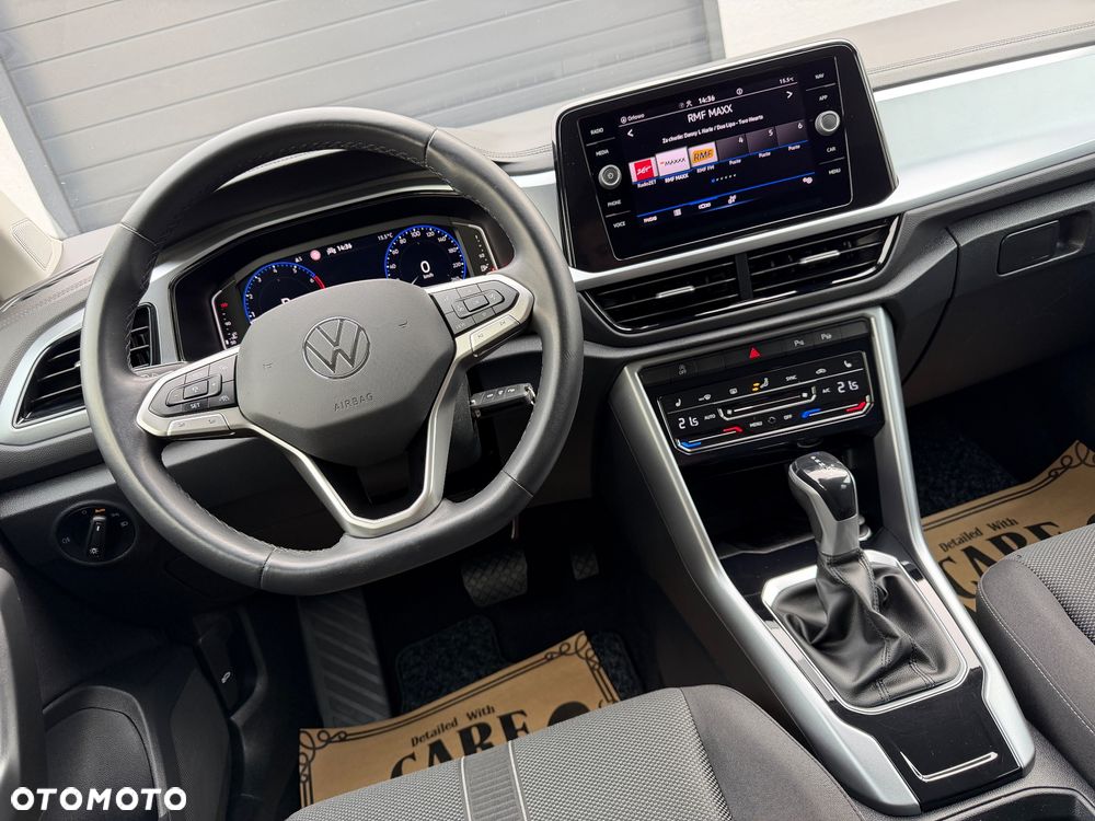 Volkswagen T-Roc - 23