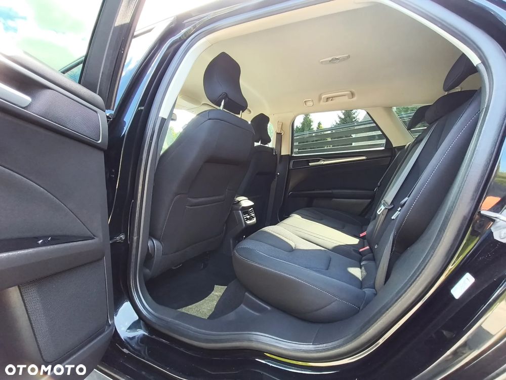 Ford Mondeo 2.0 EcoBlue Titanium - 33