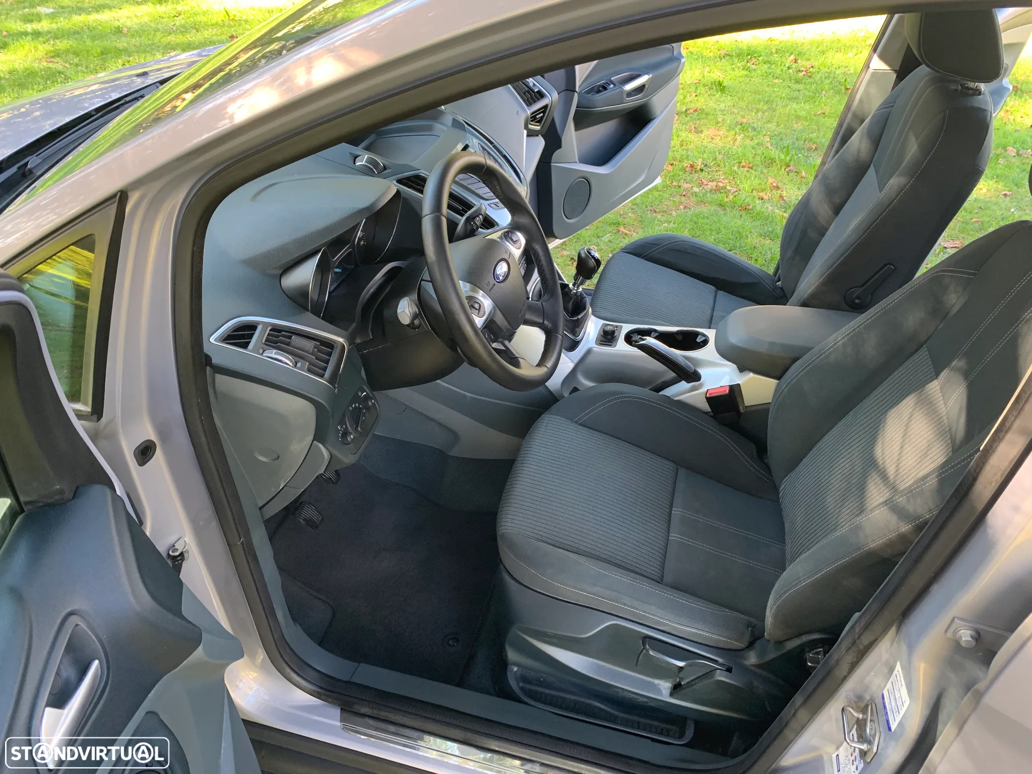 Ford C-Max 1.6 TDCi Titanium Edition S/S - 21