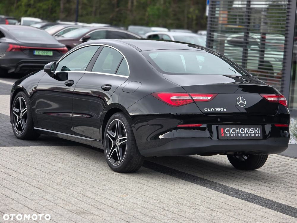 Mercedes-Benz CLA 180 d 8G-DCT AMG Line Advanced Plus - 6