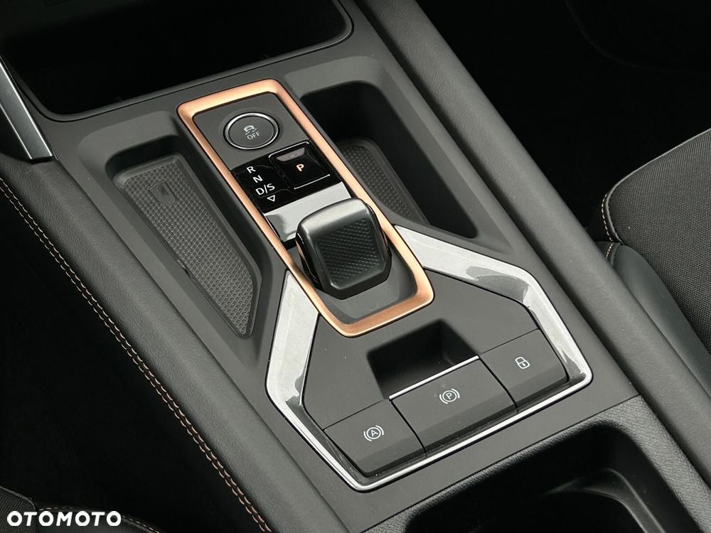 Cupra Formentor 1.5 TSI DSG - 25