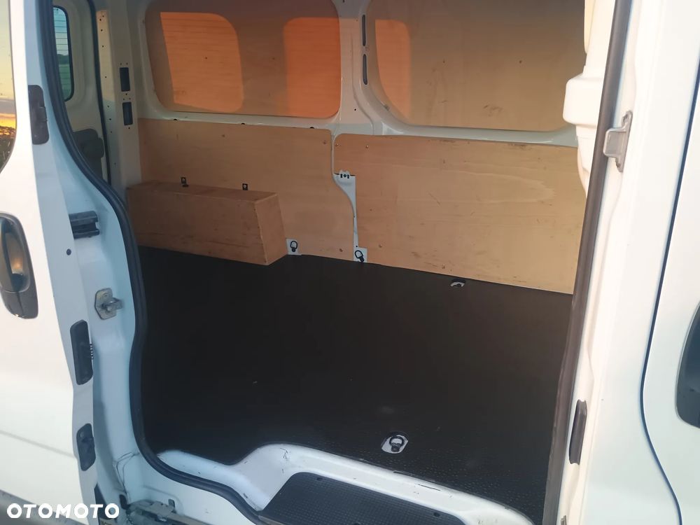 Renault Trafic L1H1 - 12