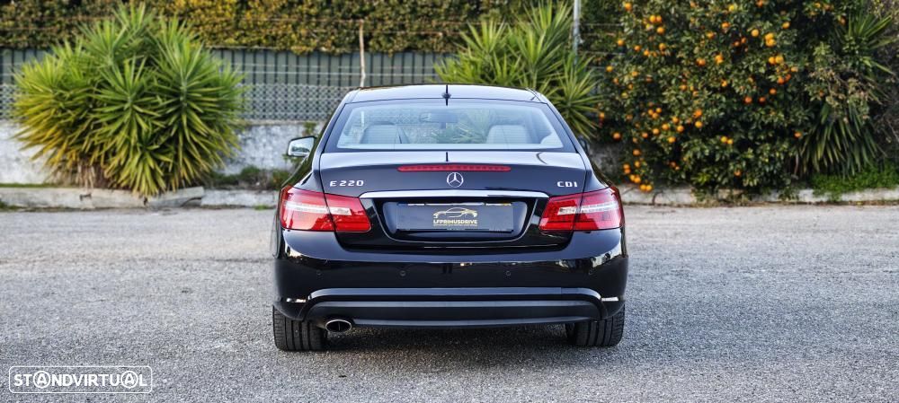 Mercedes-Benz E 220 CDI Avantgarde BlueEfficiency - 5