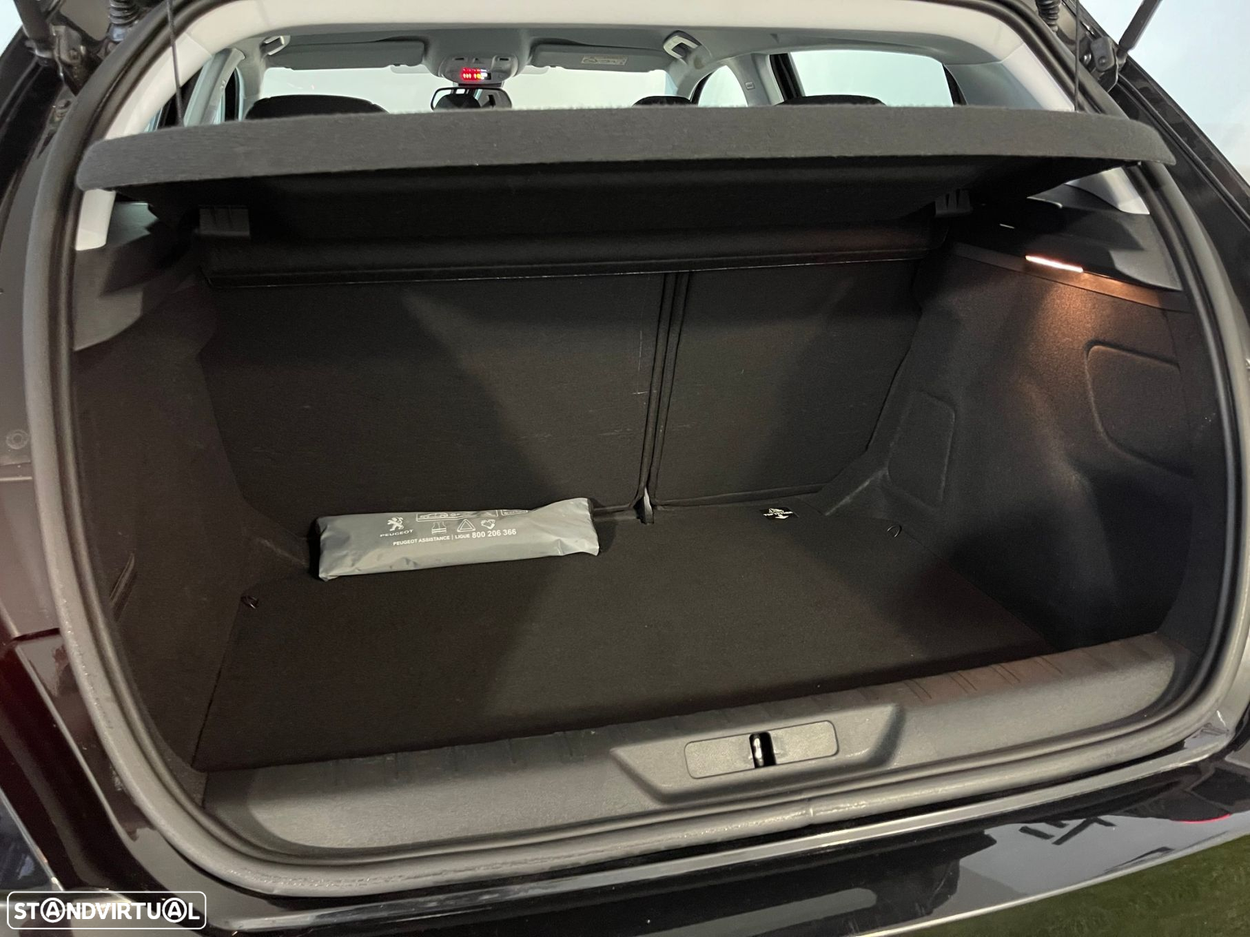 Peugeot 308 1.5 BlueHDi Style - 25