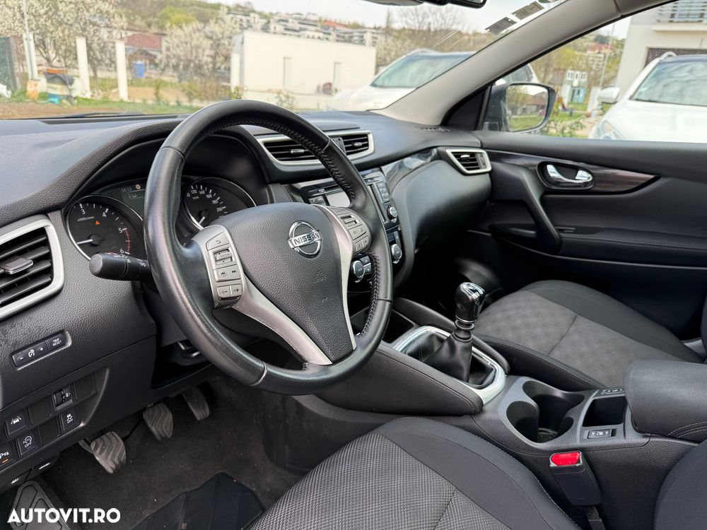 Nissan Qashqai 1.5 DCI Start/Stop Tekna - 14