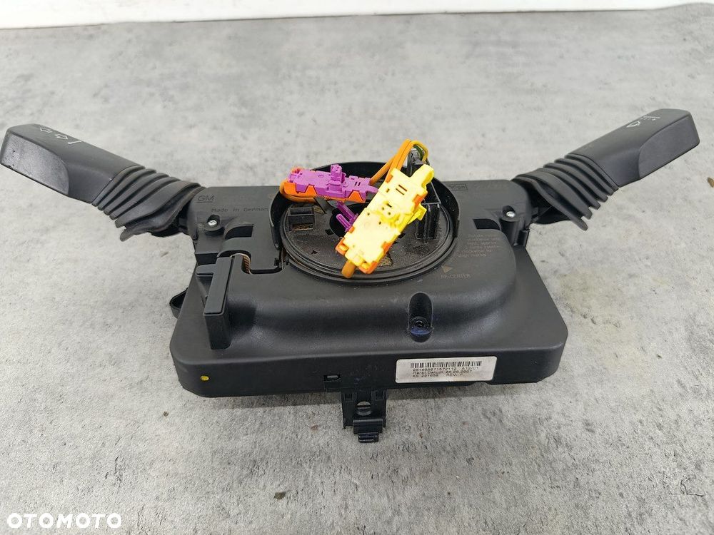 PRZEŁĄCZNIK ZESPOLONY OPEL ZAFIRA B 13250226GH 204278  VALEO 1.6 16V - 6