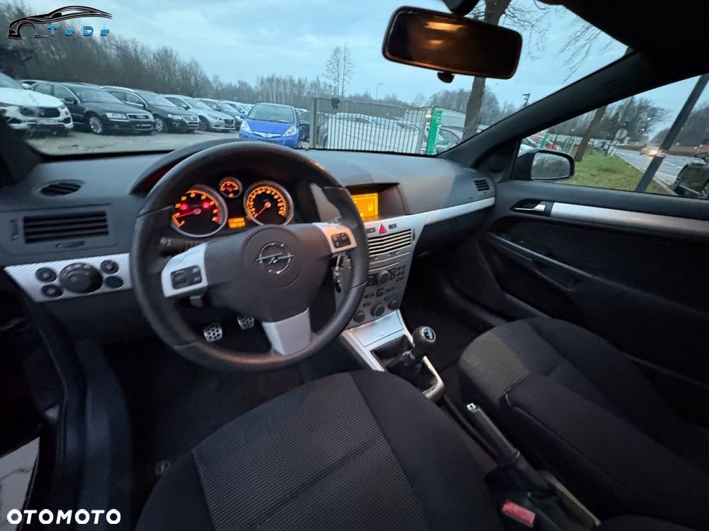 Opel Astra 1.6 Cosmo - 18