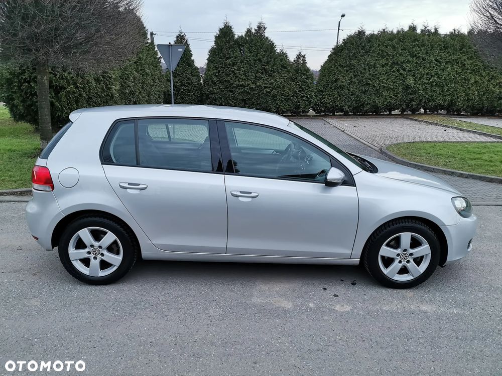 Volkswagen Golf 1.6 Trendline DSG - 10