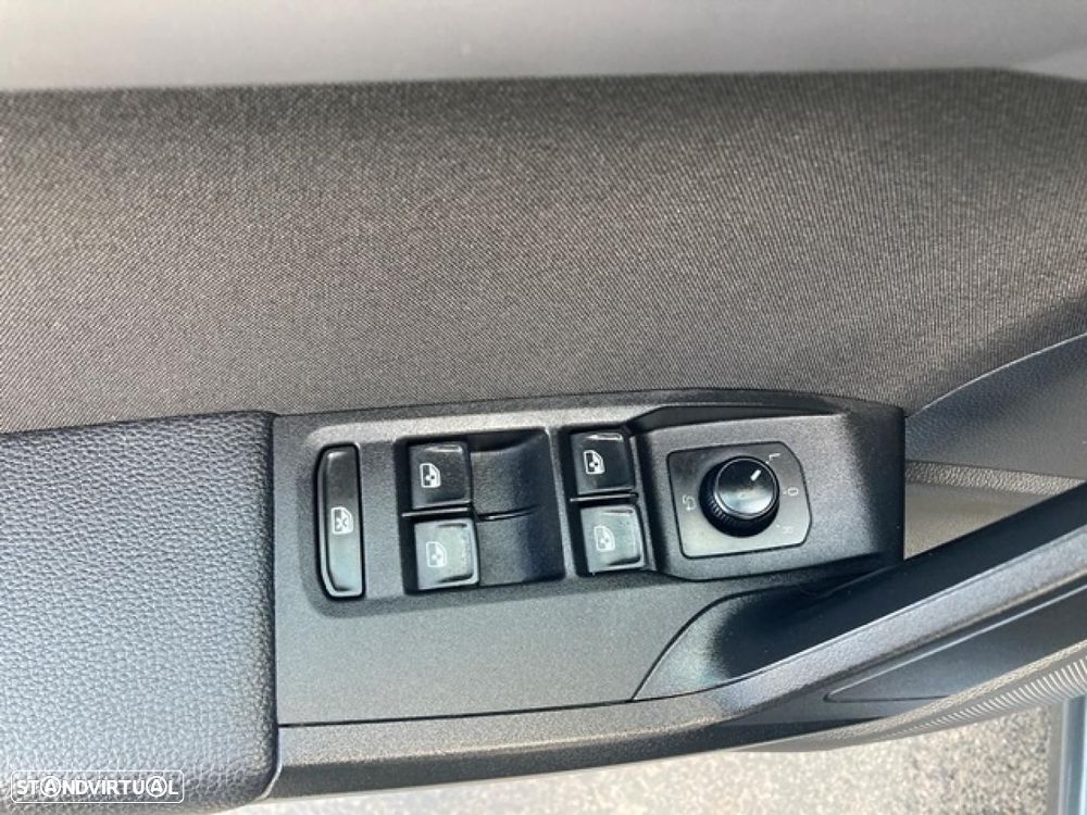 SEAT Ibiza 1.0 TSI FR - 27