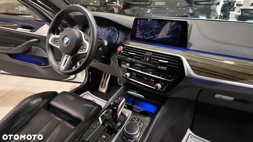 BMW M5 Standard - 36