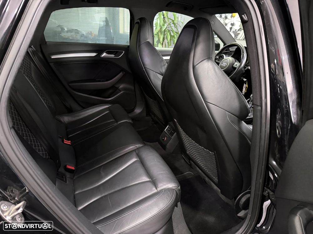 Audi A3 Limousine 2.0 TDI S tronic S line Sport Pack - 3