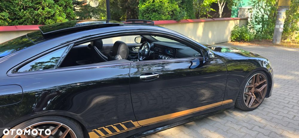 Mercedes-Benz Klasa E 450 4Matic 9G-TRONIC Night Edition - 38