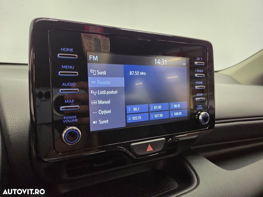 Toyota Yaris 1.5 VVT-i HSD Exclusive Style - 10