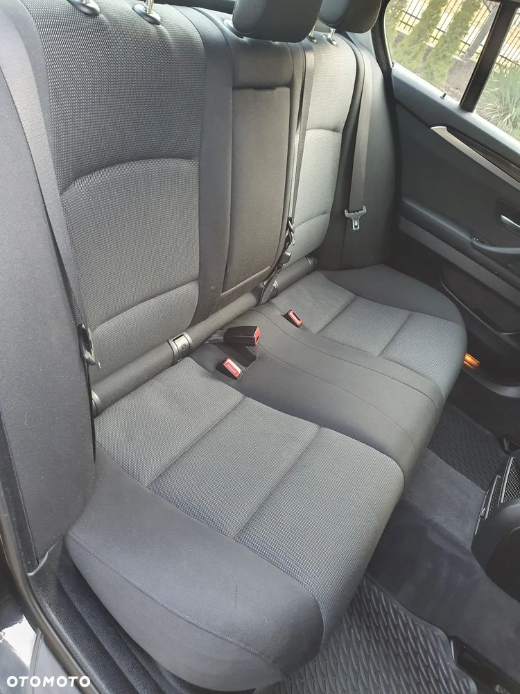 BMW Seria 5 520d Sport-Aut - 25