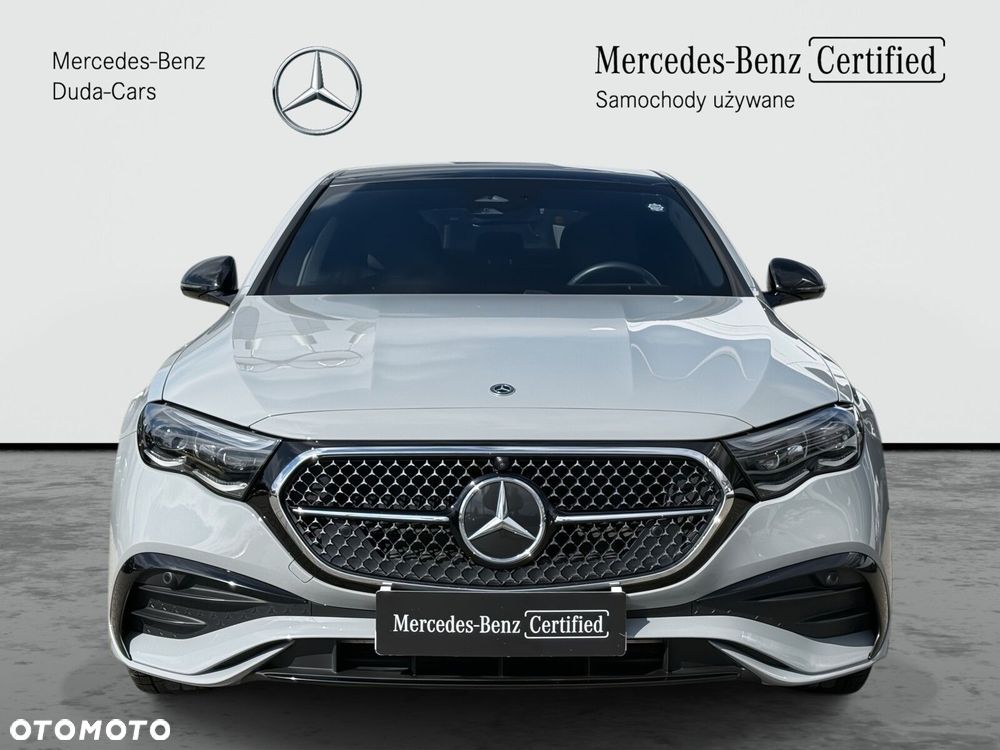 Mercedes-Benz Klasa E - 9