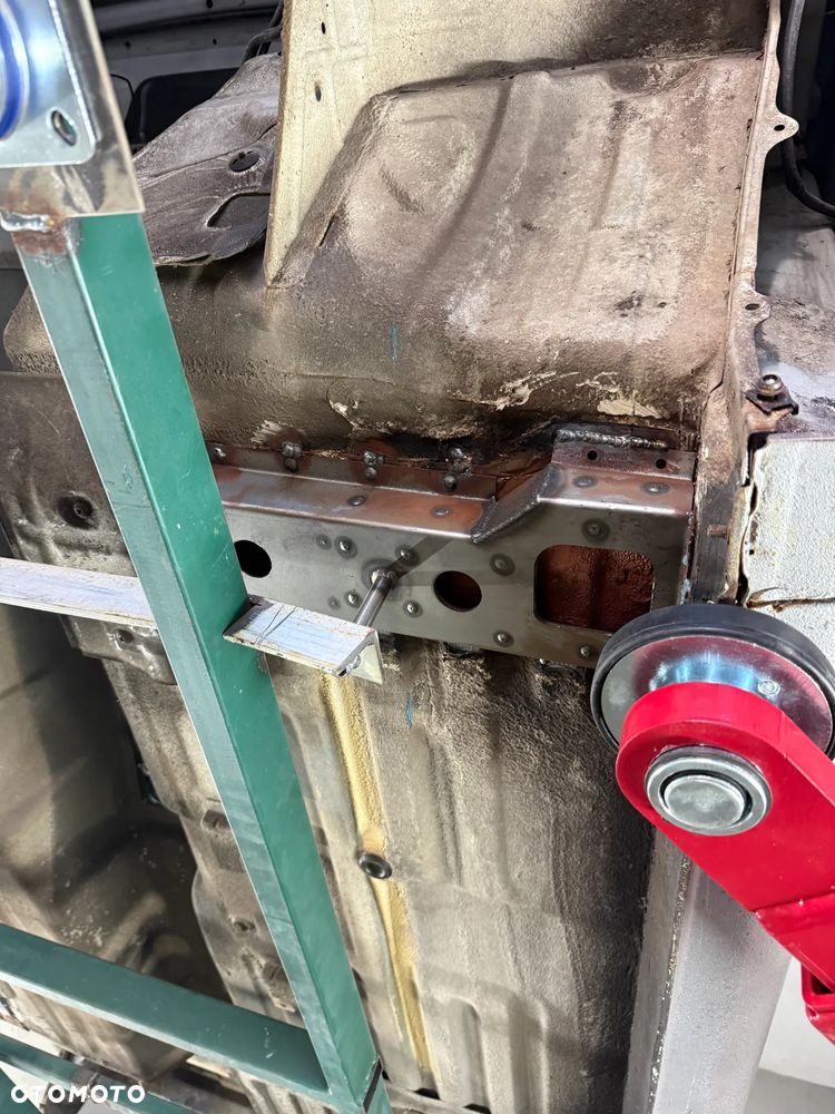 Suzuki Grand Vitara - 12