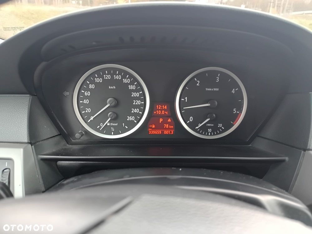 BMW Seria 5 530xd - 22