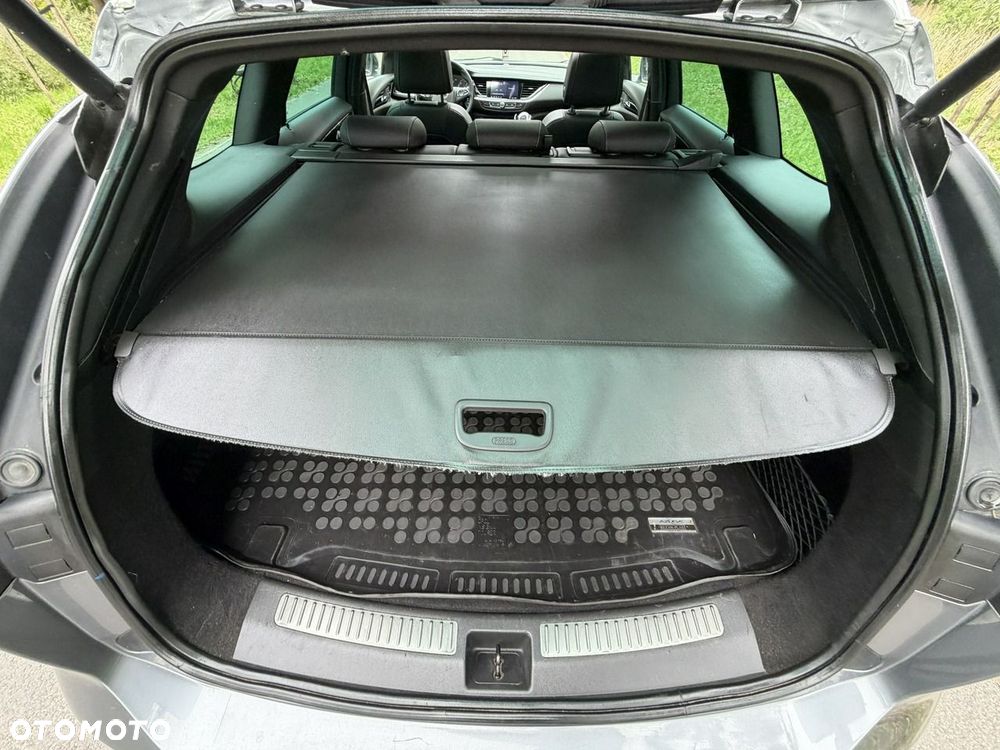 Opel Insignia - 27