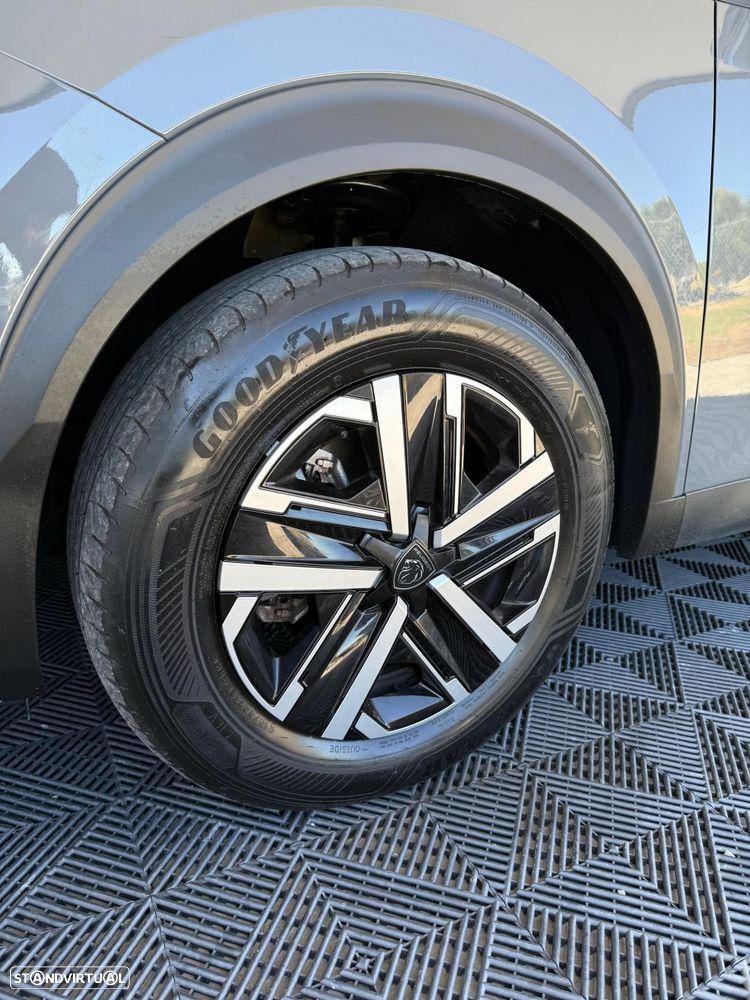 Peugeot e-2008 50 kWh Active - 13