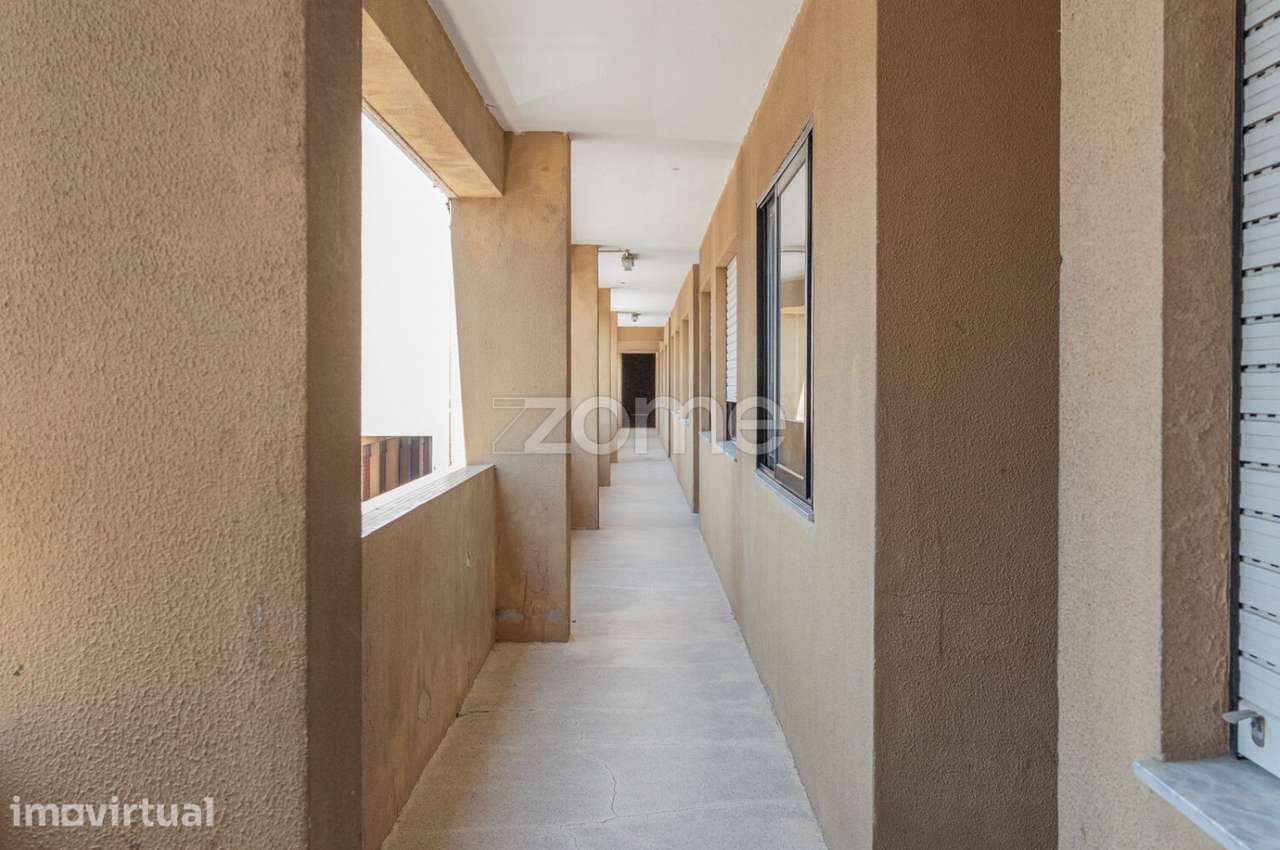 Apartamento T2 com Garagem | Valbom, Gondomar - Grande imagem: 4/25