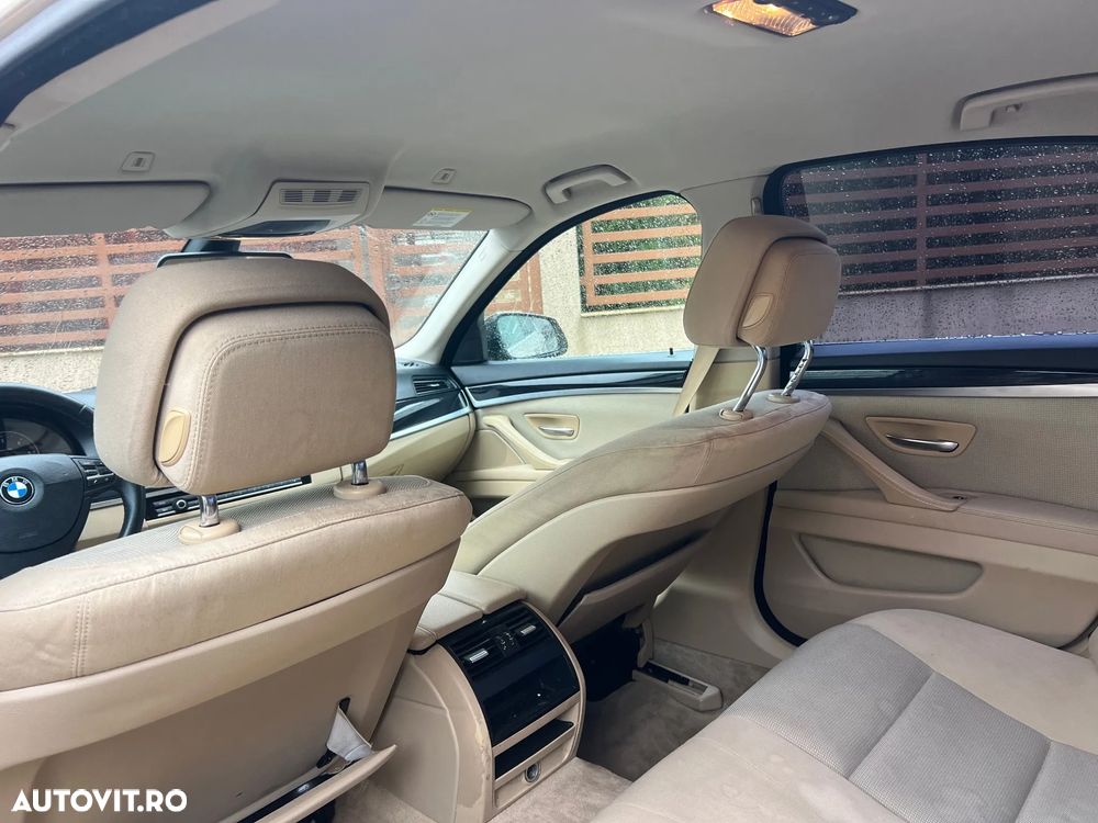 BMW Seria 5 525d Luxury Line - 20