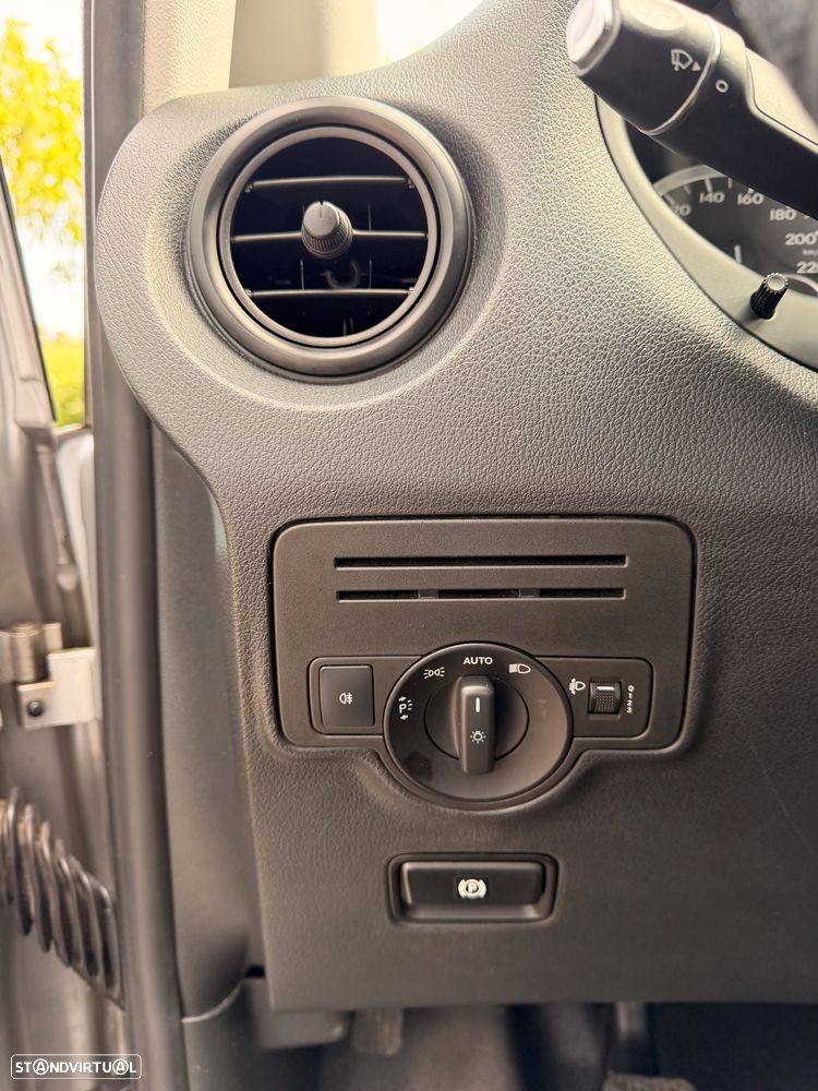 Mercedes-Benz Vito 114 CDi/32 Select - 14