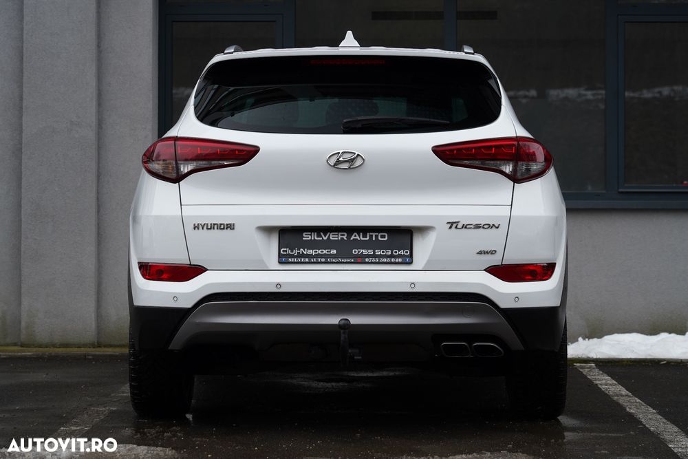 Hyundai Tucson 2.0 CRDI 4WD Automatik Premium - 22