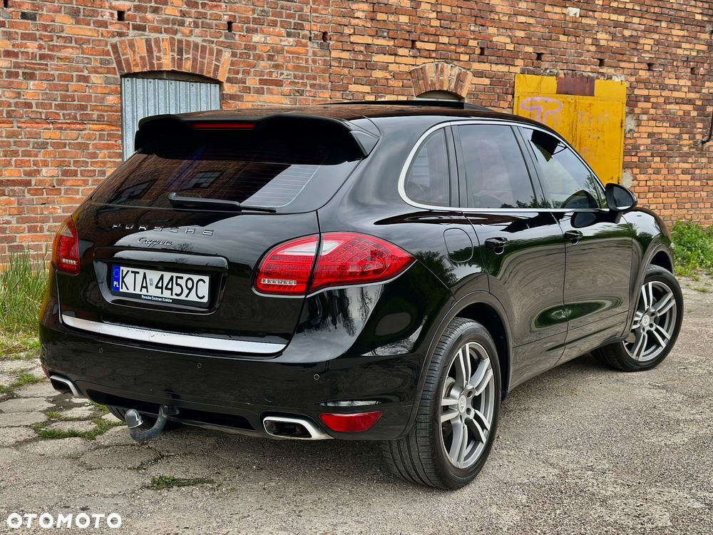 Porsche Cayenne Tiptronic S - 17