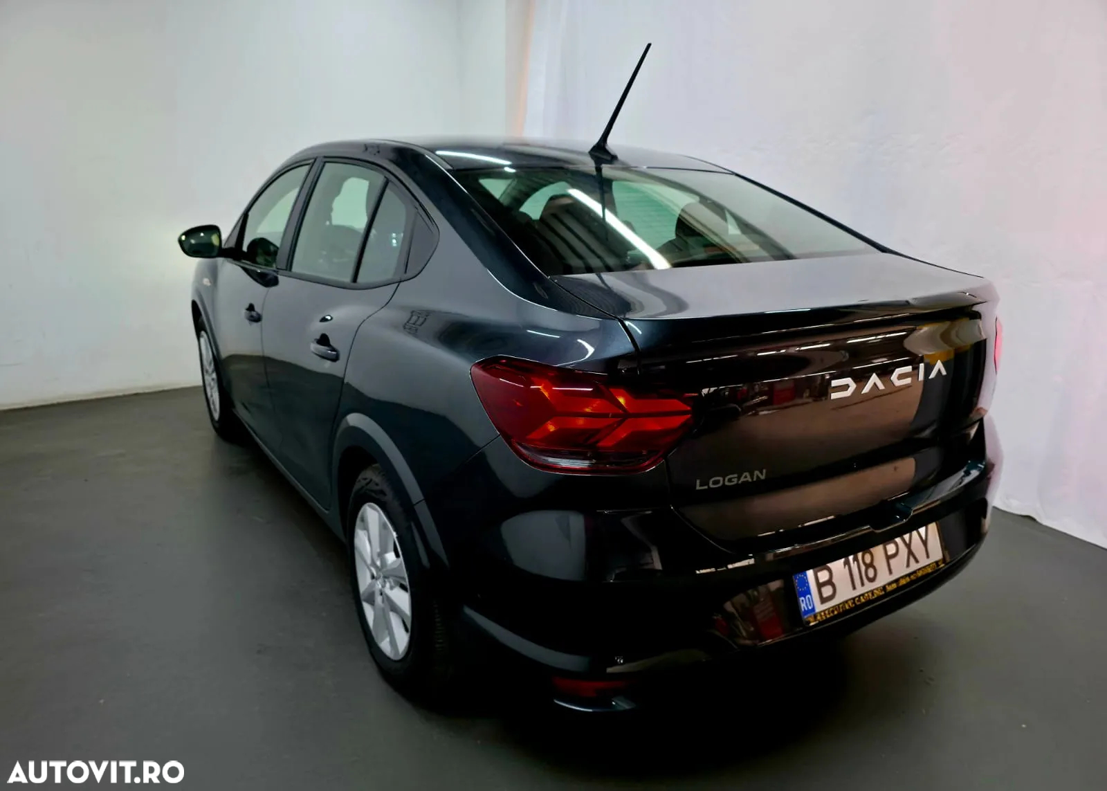 Dacia Logan ECO-G 100 MT6 Prestige+ - 3
